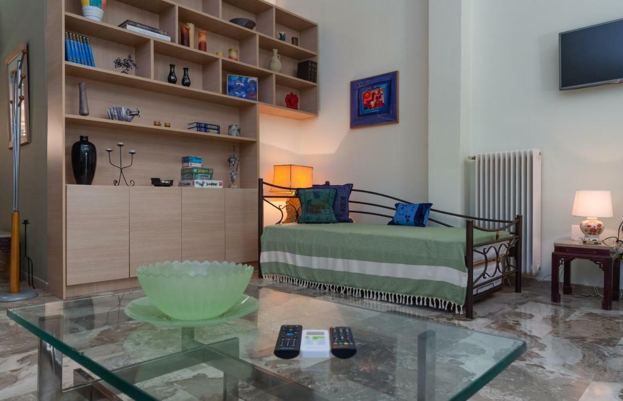 Acropolis Koukaki Loft Private Garden Apartment เอเธนส์ ภายนอก รูปภาพ